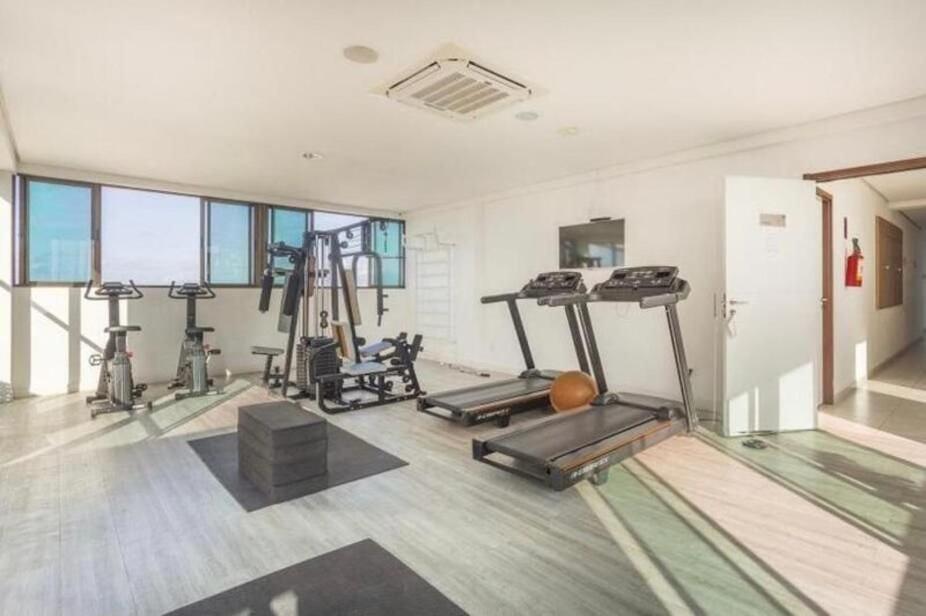 Flat Ao Lado Do Rio Mar No Edf Beach Class Excelsior Por Yolo Recife Exterior photo